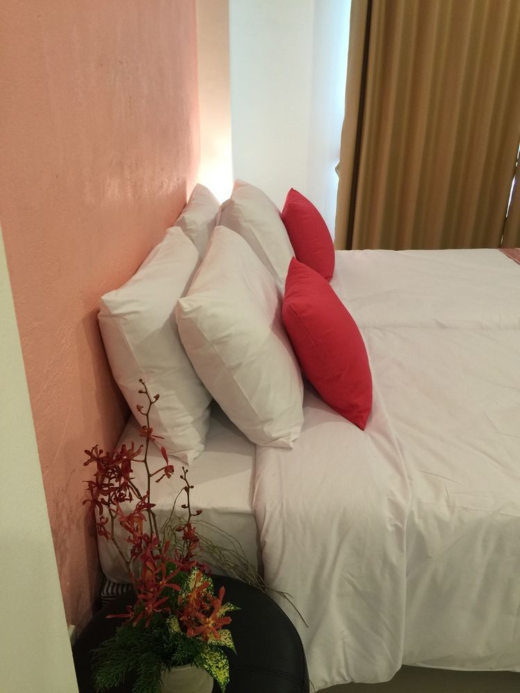 Oyo 1120 The Royhanna Beach Home Klong Muang Beach Exteriör bild